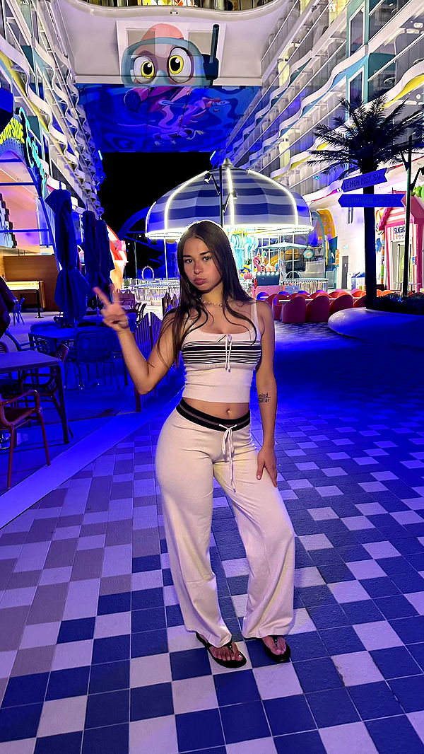 sophieraiin image ~ Altpins