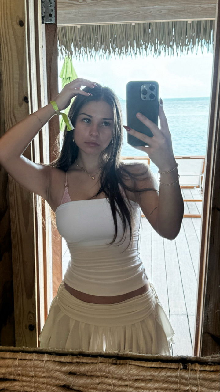 sophieraiin snapchat image archive image