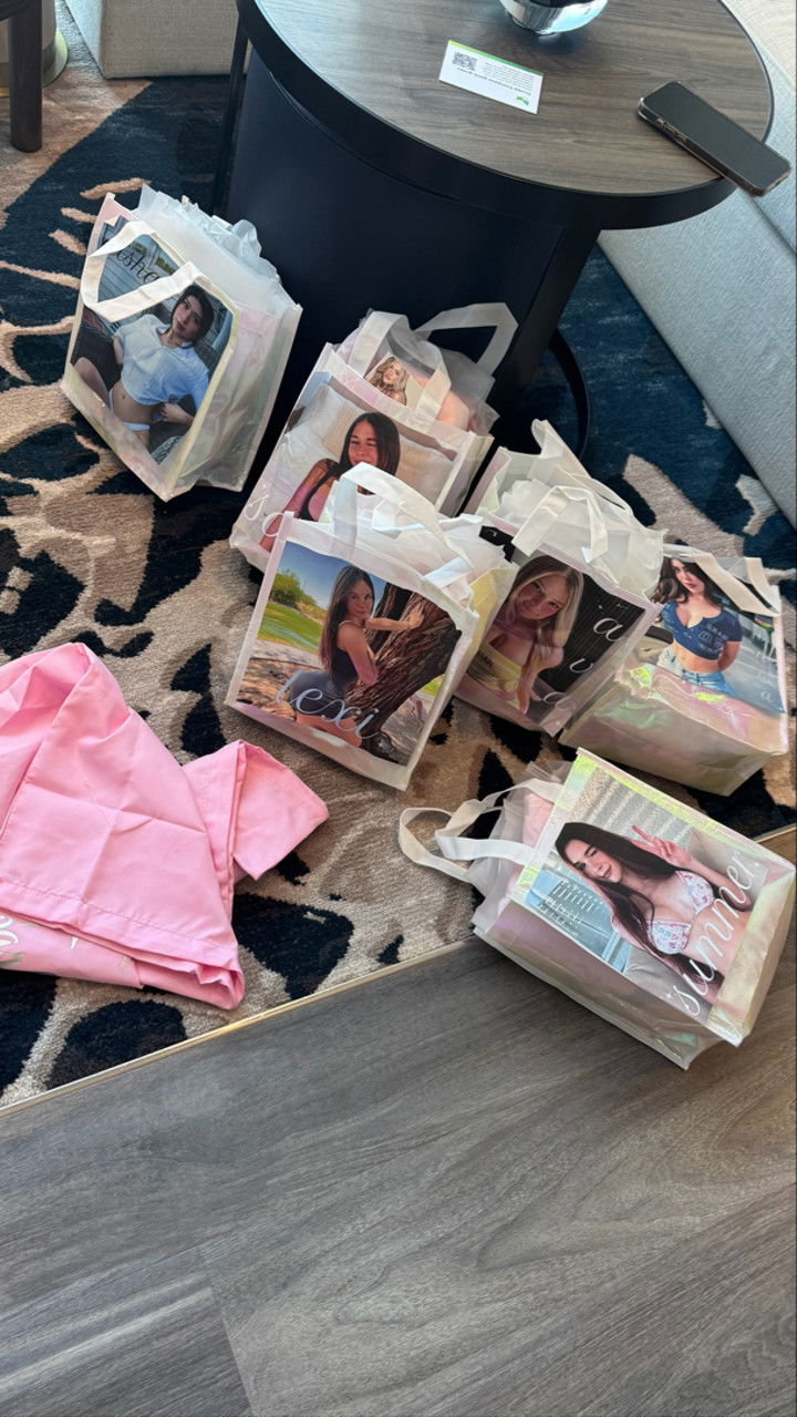 sophieraiin snapchat image archive image