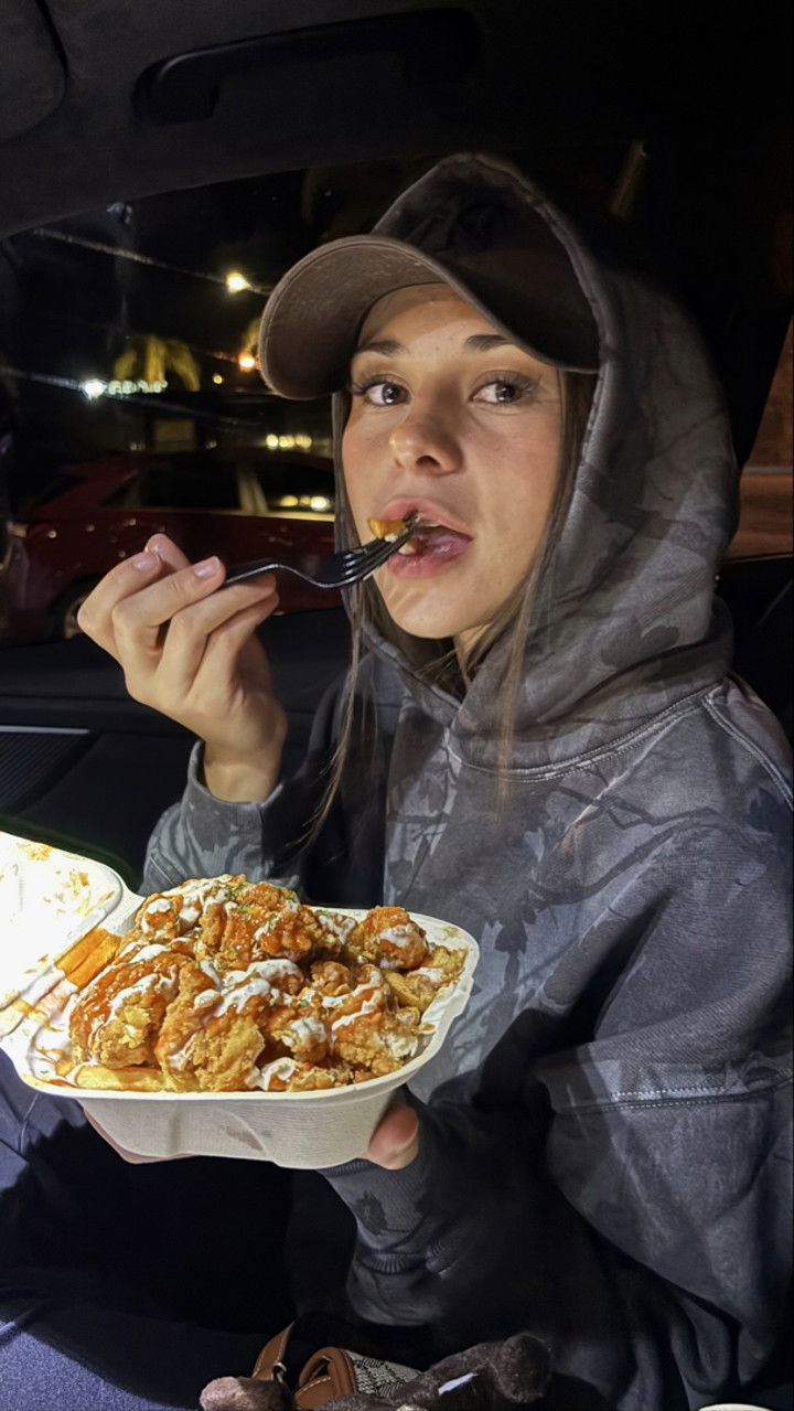 sophieraiin snapchat image archive image