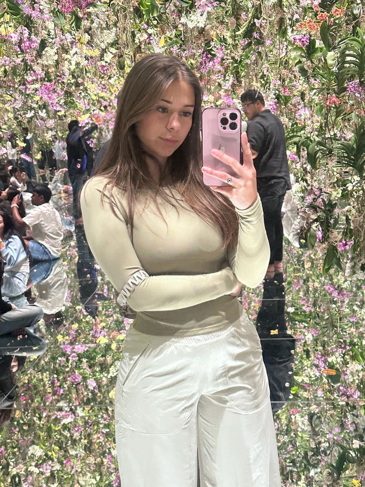 sophieraiin snapchat image archive image