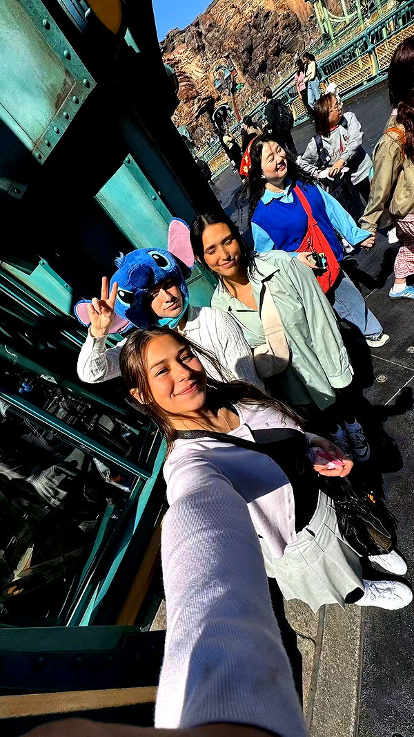 sophieraiin image ~ Altpins