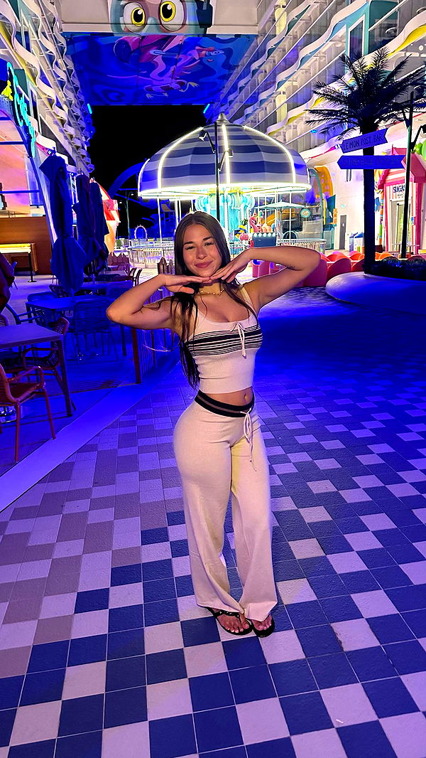 sophieraiin image ~ Altpins