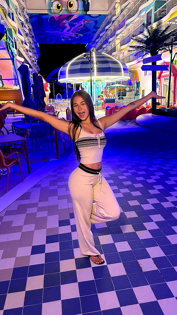 sophieraiin image ~ Altpins