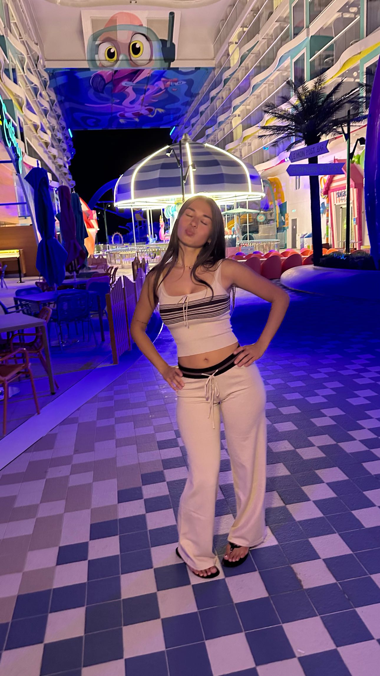 sophieraiin snapchat image archive image