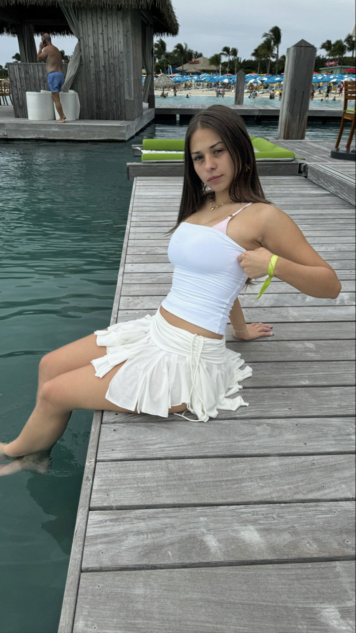 sophieraiin snapchat image archive image