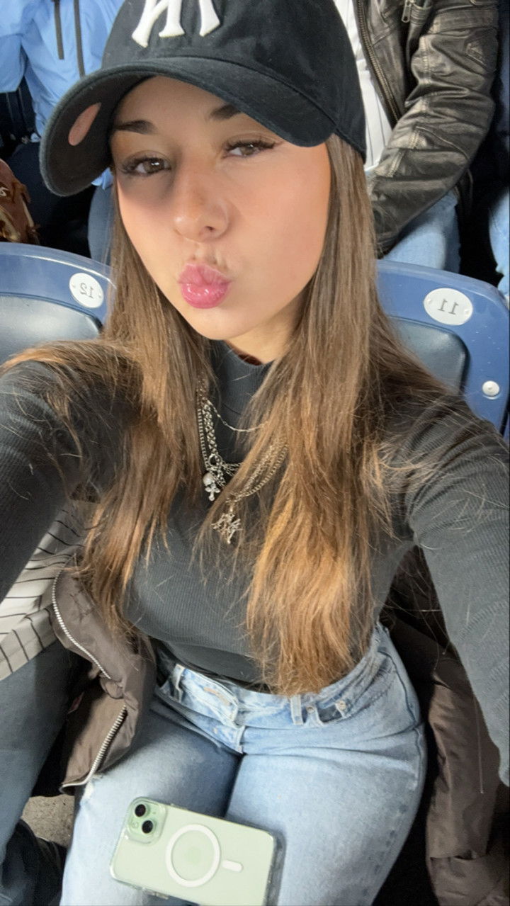 sophieraiin snapchat image archive image