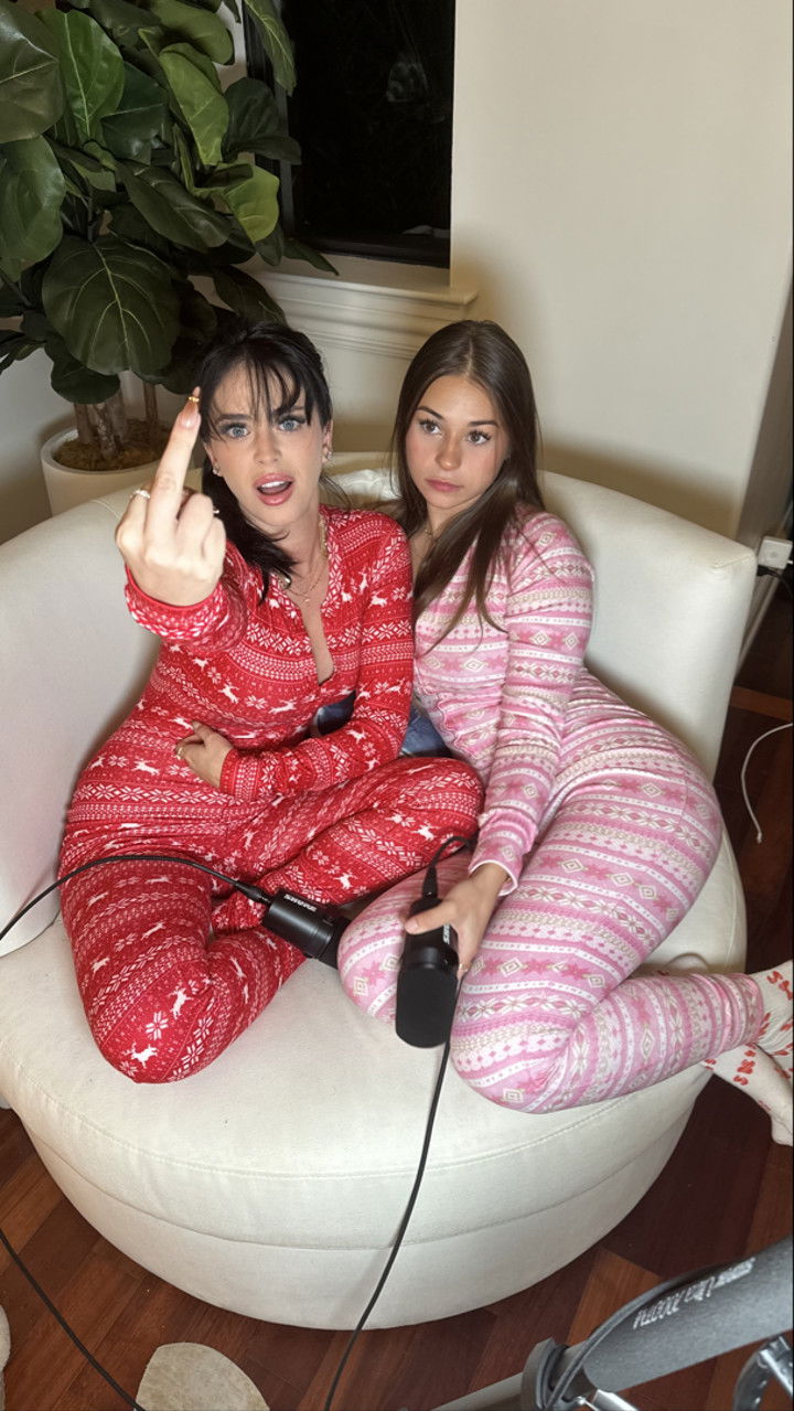 sophieraiin snapchat image archive image