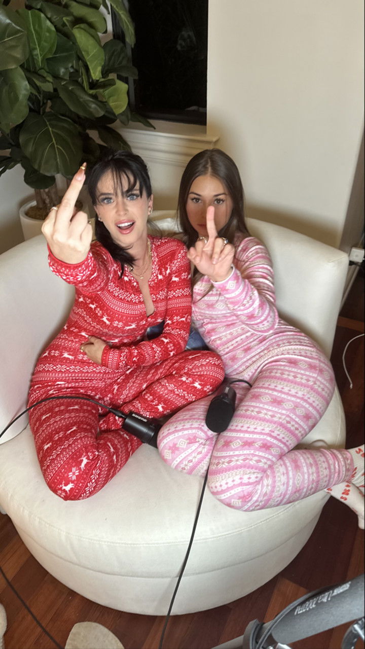 sophieraiin snapchat image archive image