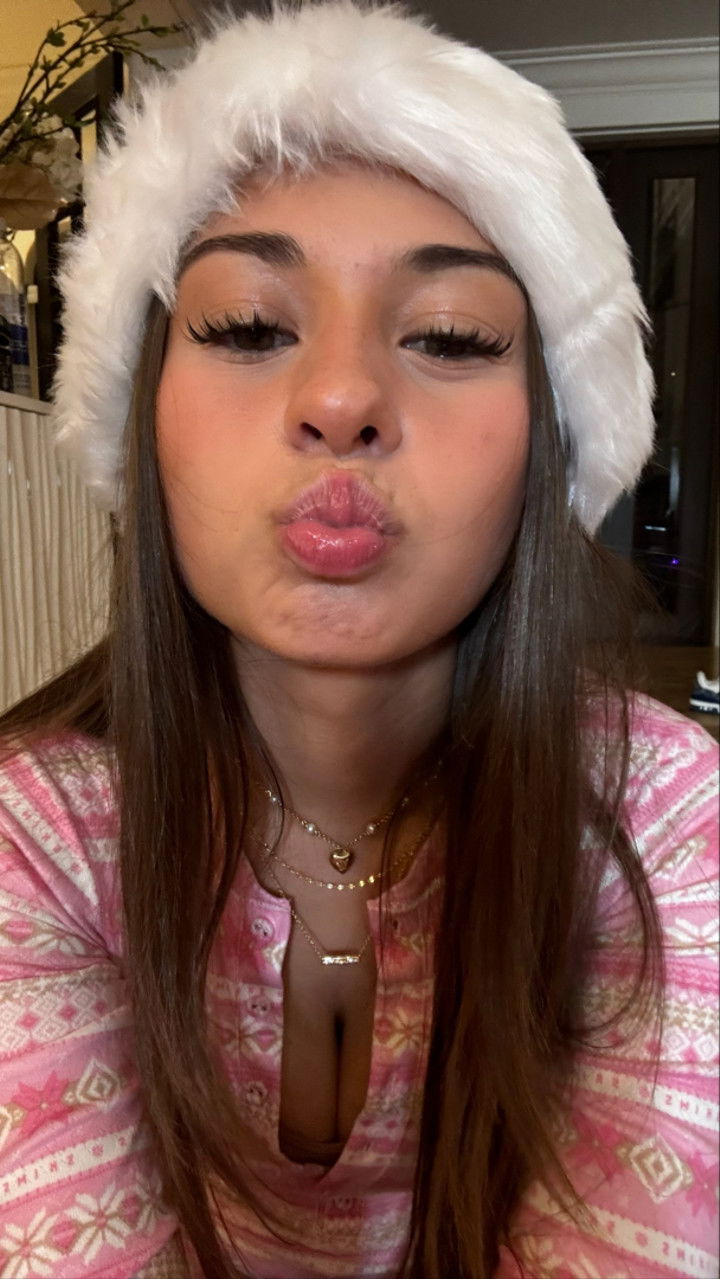 sophieraiin snapchat image archive image