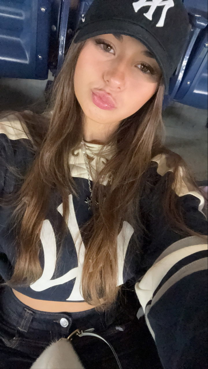 sophieraiin snapchat image archive image