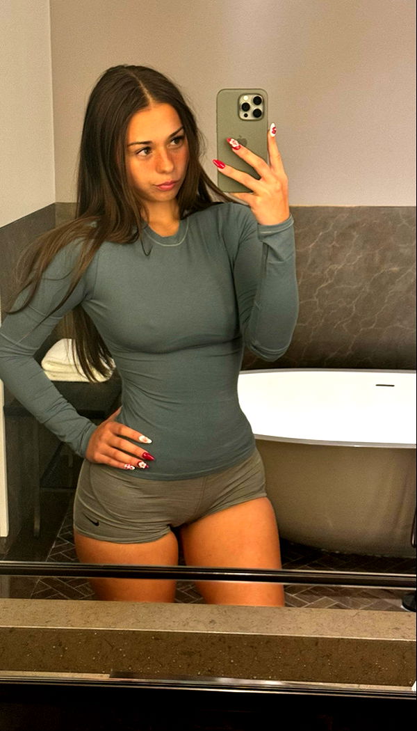 sophieraiin image ~ Altpins