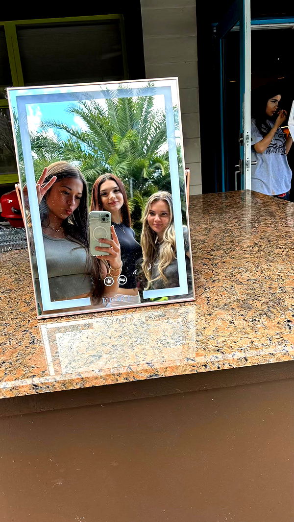 sophieraiin image ~ Altpins