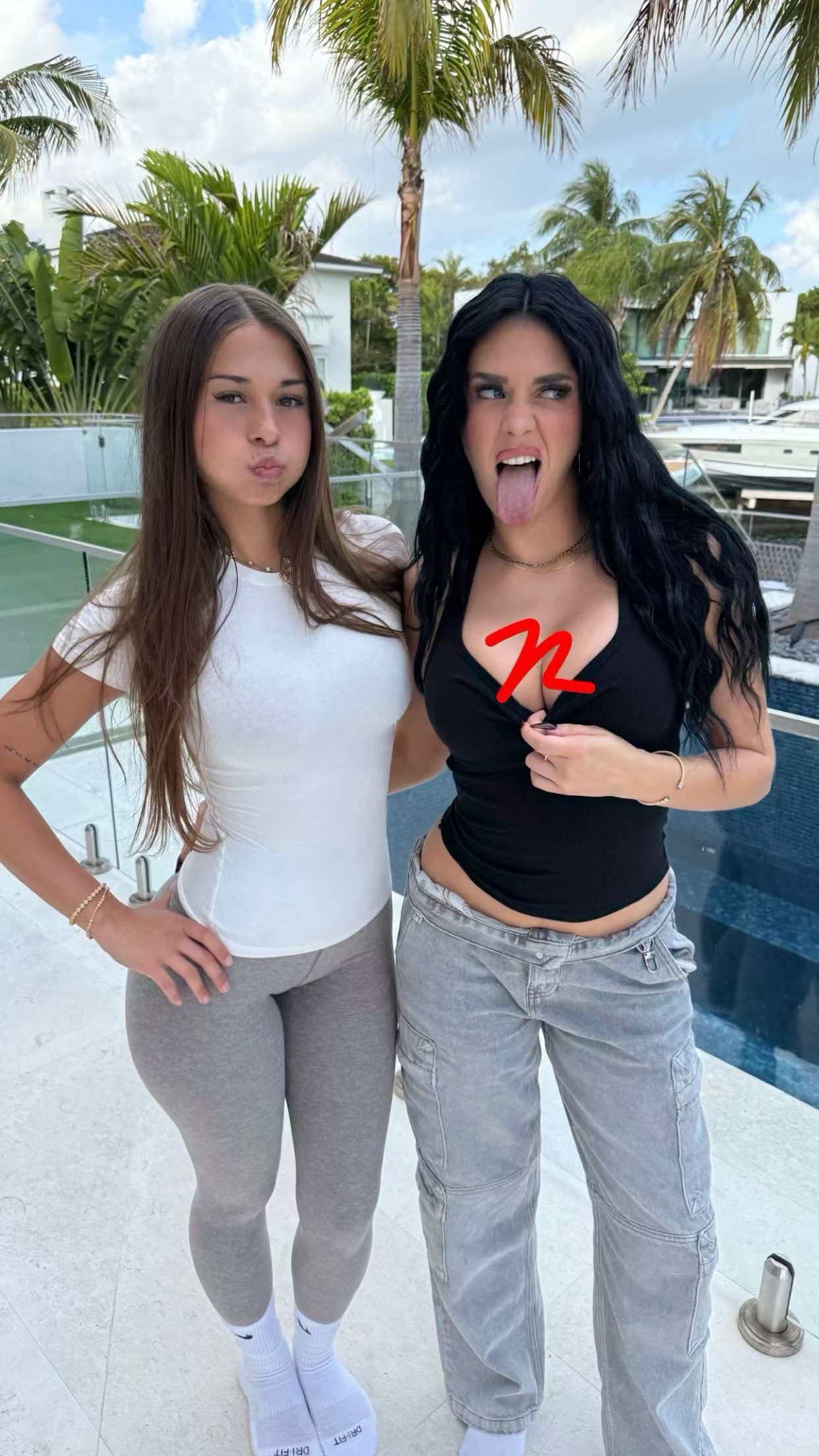 sophieraiin snapchat image archive image