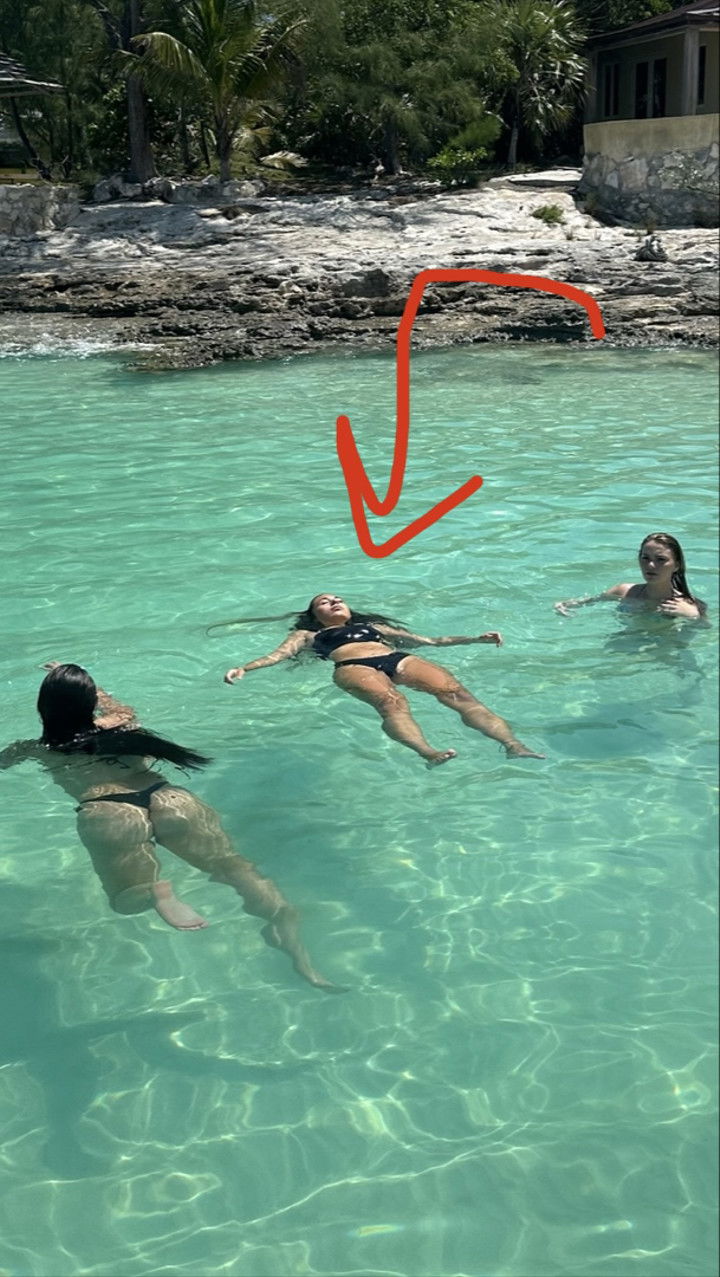 sophieraiin snapchat image archive image