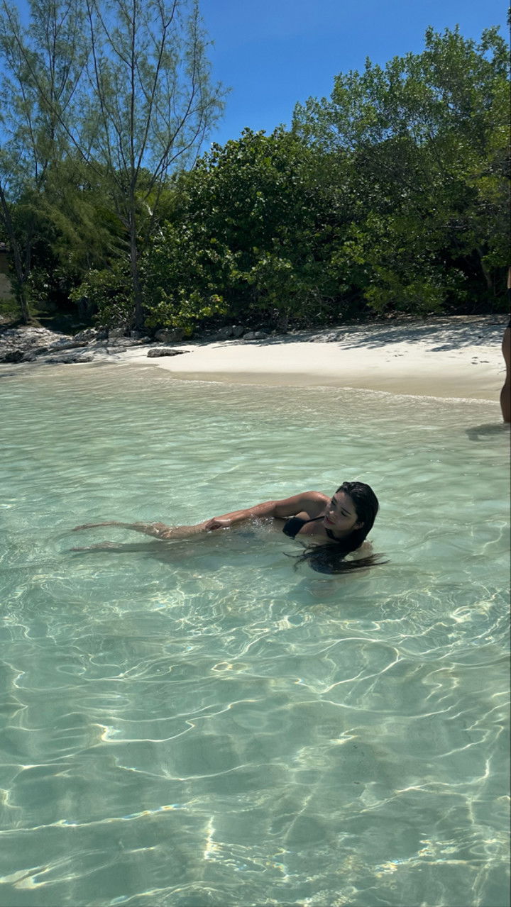 sophieraiin snapchat image archive image