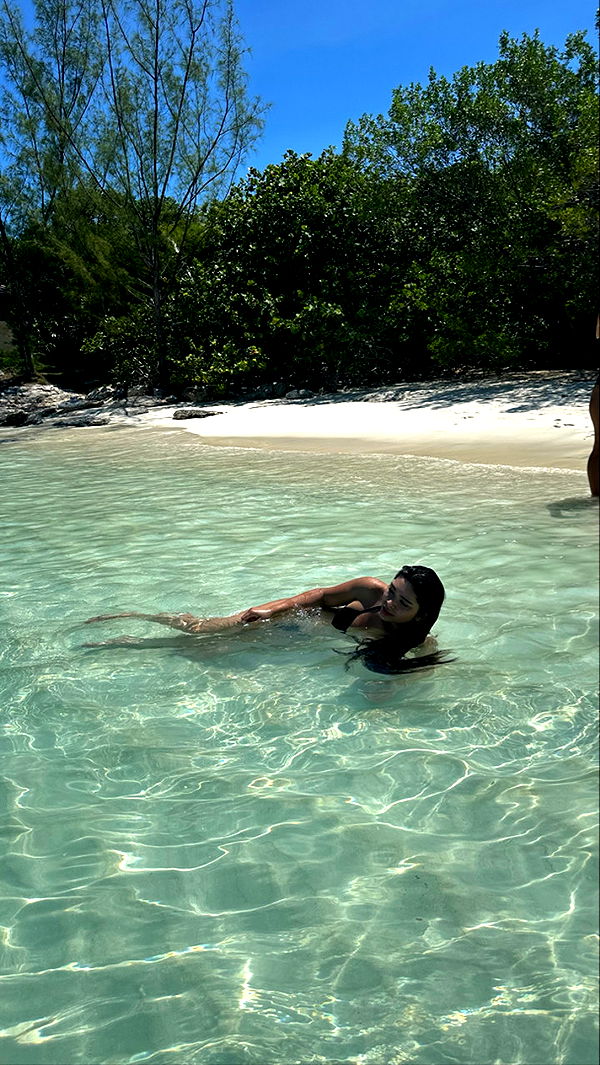 sophieraiin image ~ Altpins