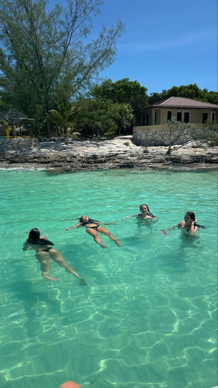 sophieraiin snapchat image archive image