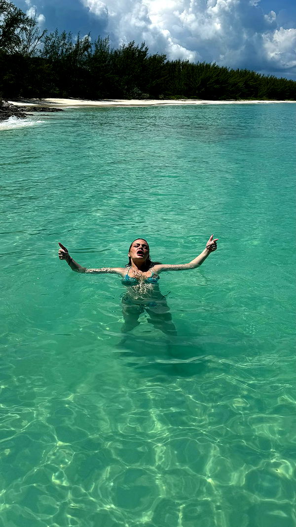 sophieraiin image ~ Altpins