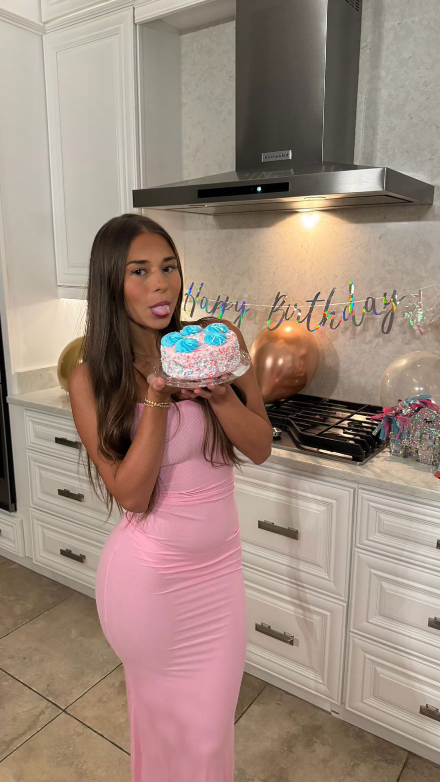 sophieraiin snapchat image archive image