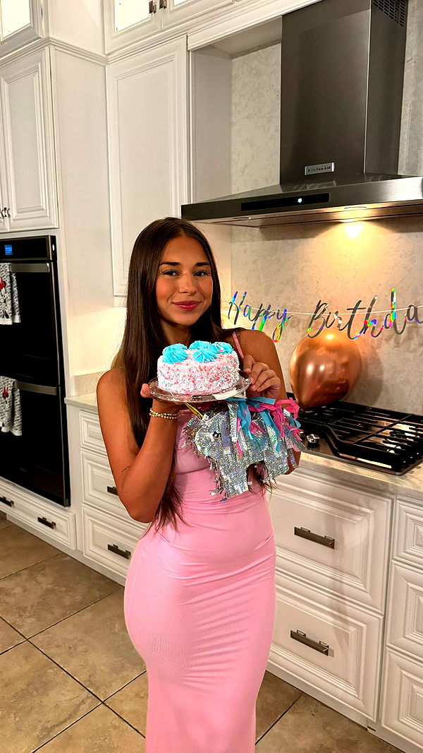 sophieraiin image ~ Altpins