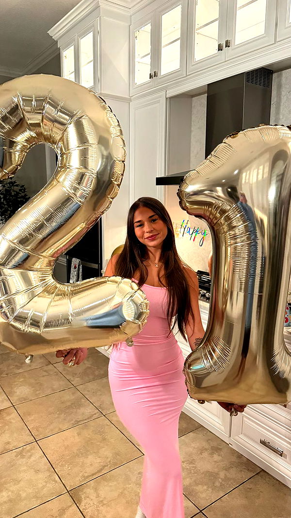 sophieraiin image ~ Altpins