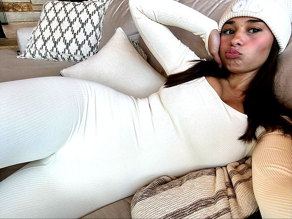 sophieraiin image ~ Altpins