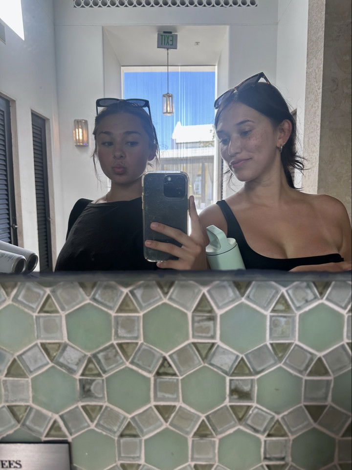 sophieraiin snapchat image archive image