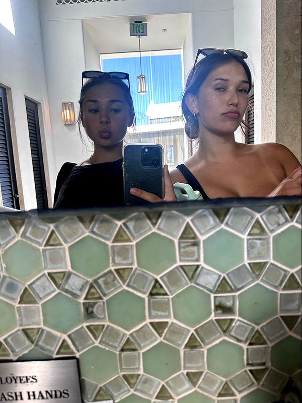 sophieraiin image ~ Altpins