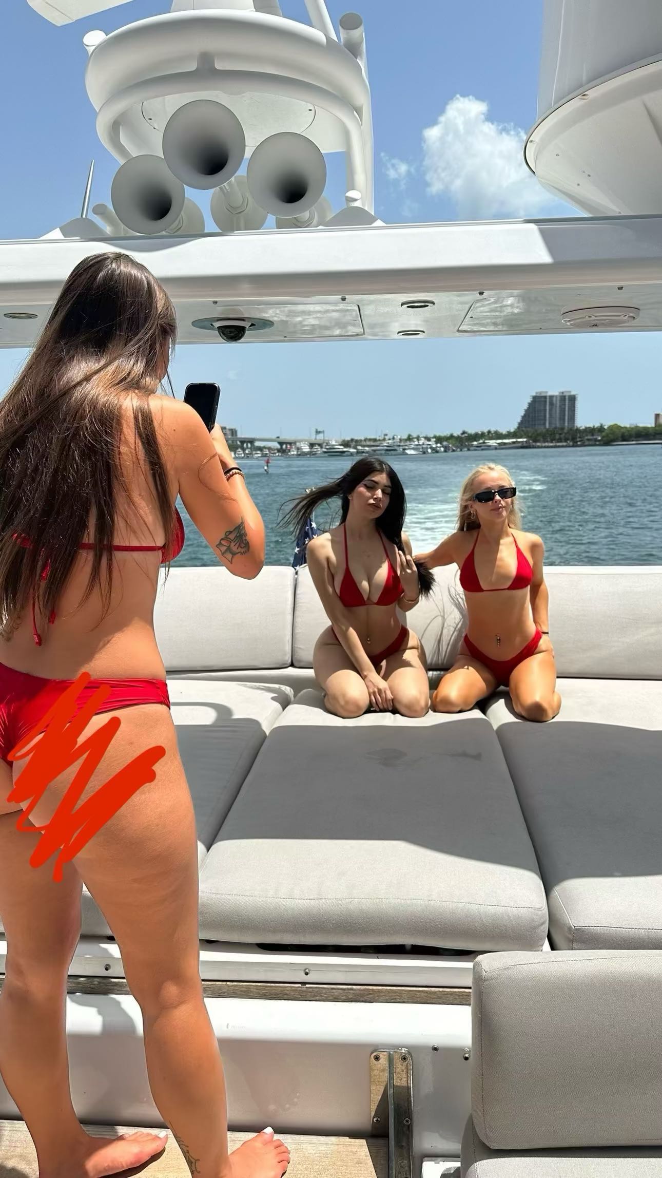 sophieraiin snapchat image archive image