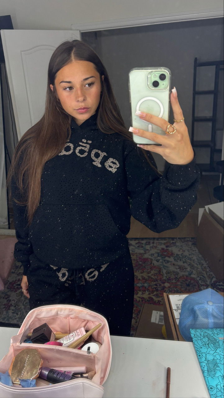 sophieraiin snapchat image archive image