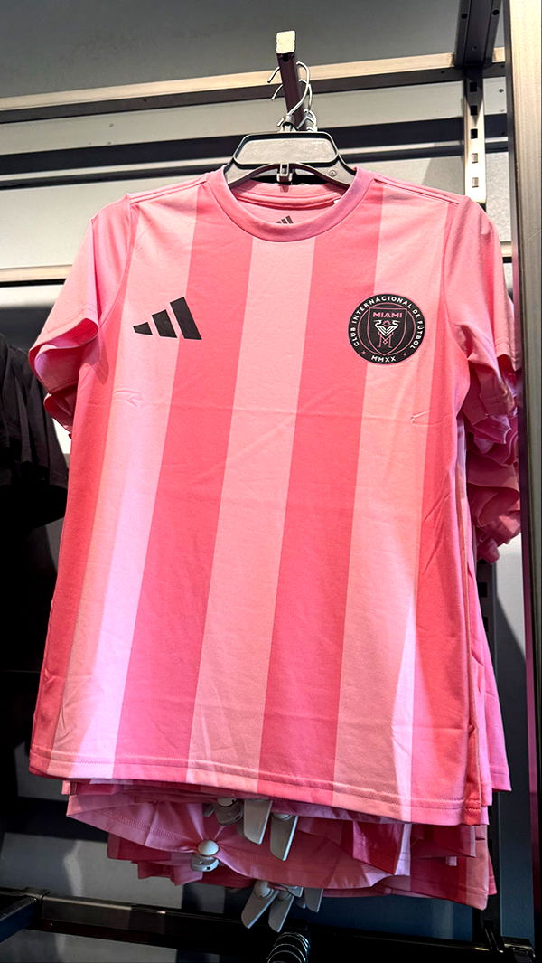 sophieraiin image ~ Altpins