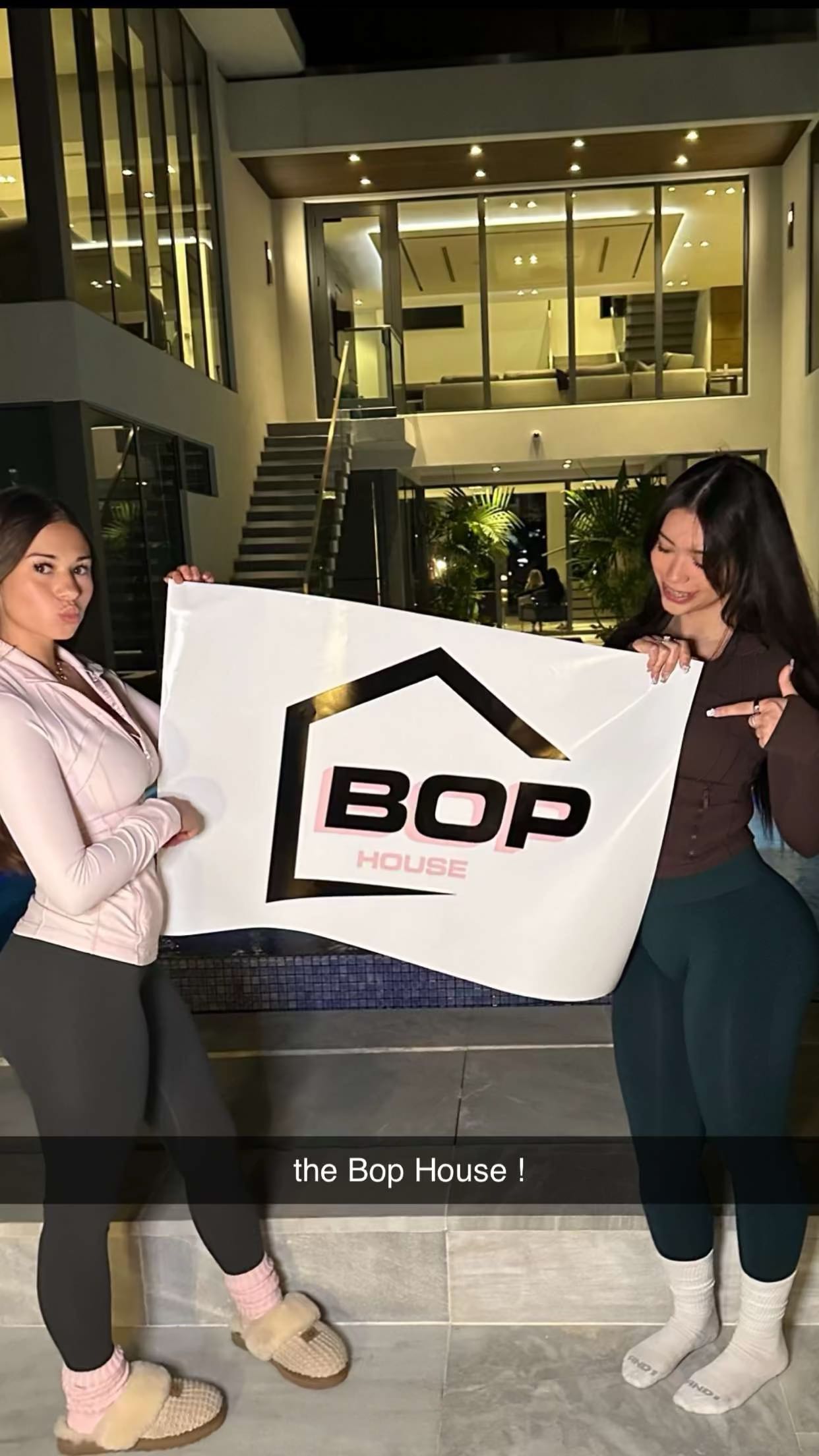 sophieraiin snapchat image archive image