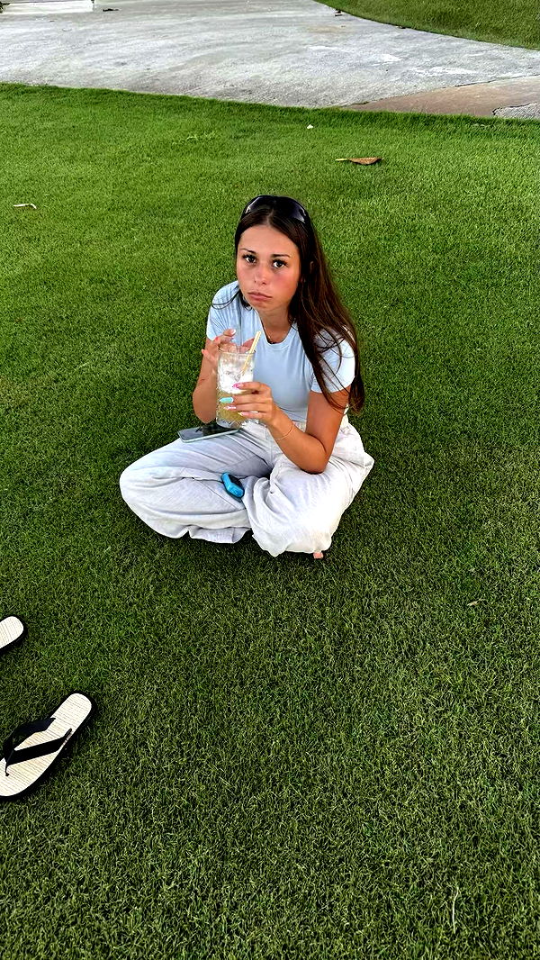 sophieraiin image ~ Altpins