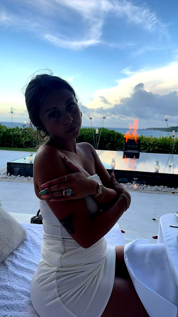 sophieraiin image ~ Altpins