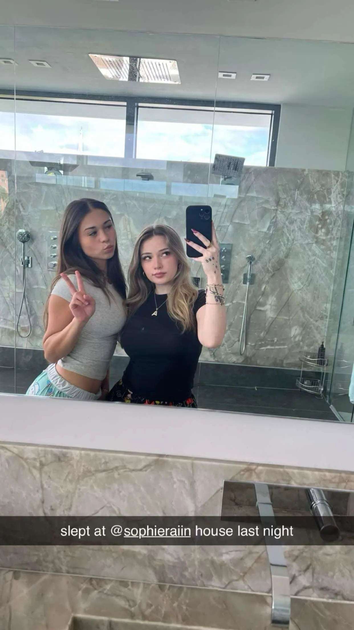 sophieraiin snapchat image archive image