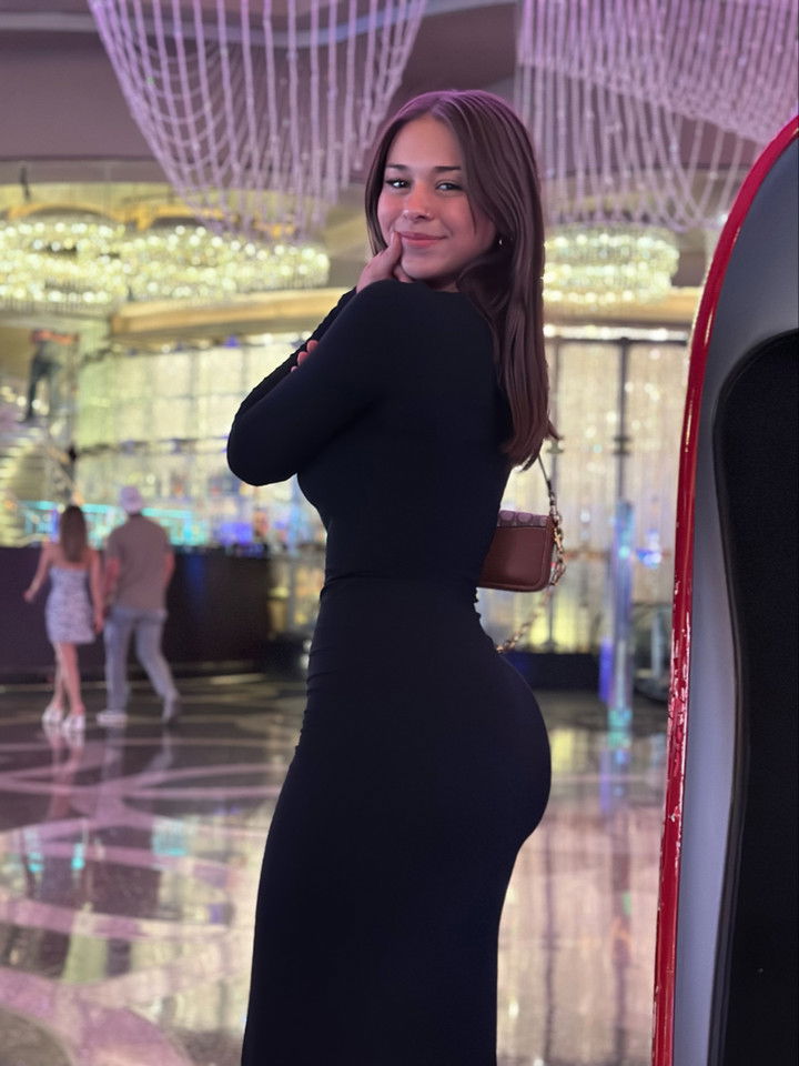 sophieraiin snapchat image archive image