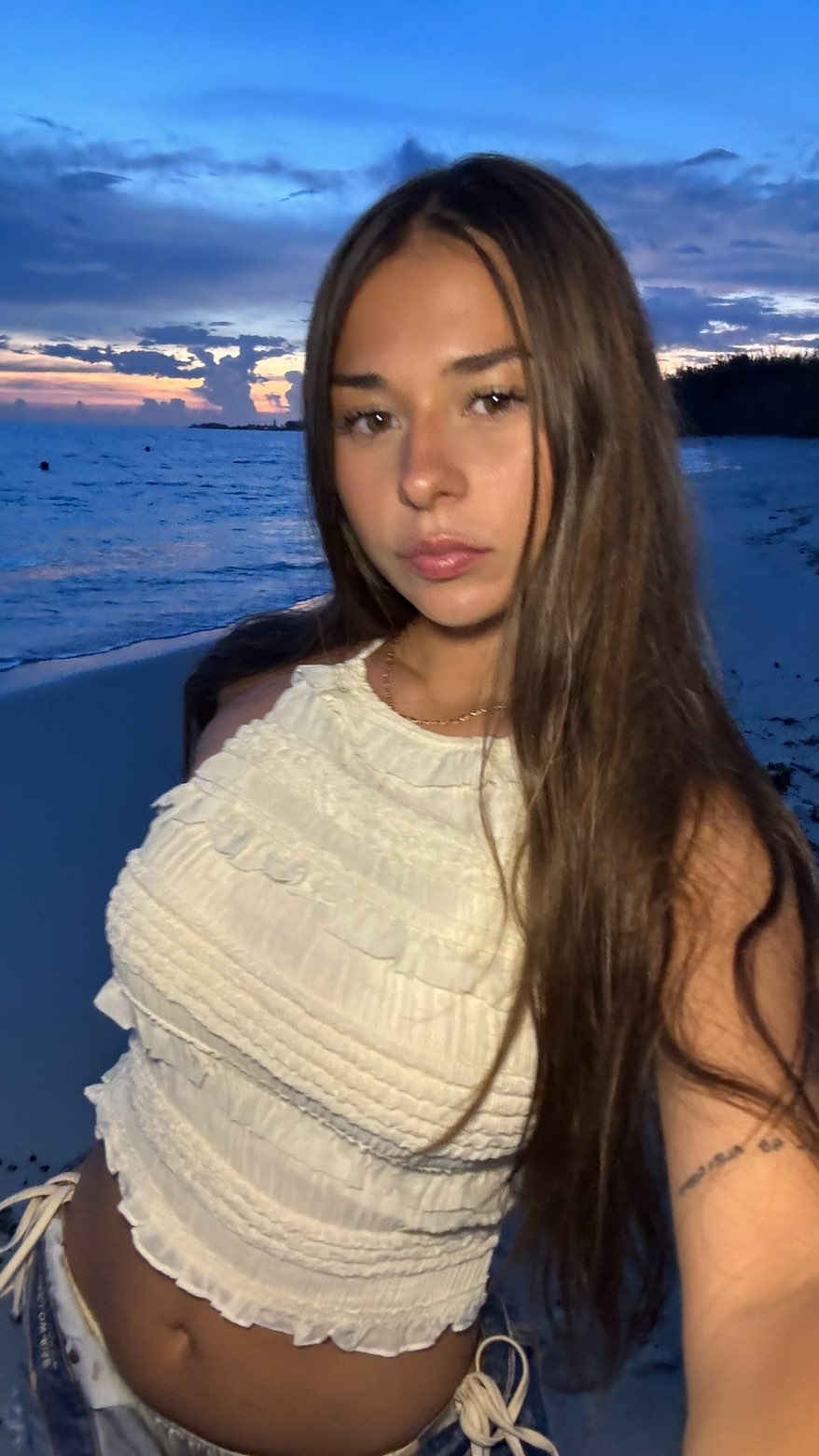 sophieraiin snapchat image archive image