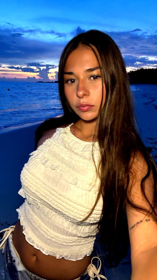 sophieraiin image ~ Altpins