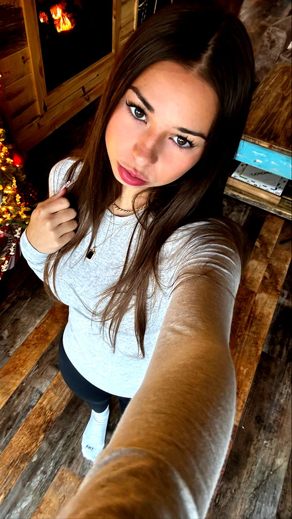 sophieraiin image ~ Altpins