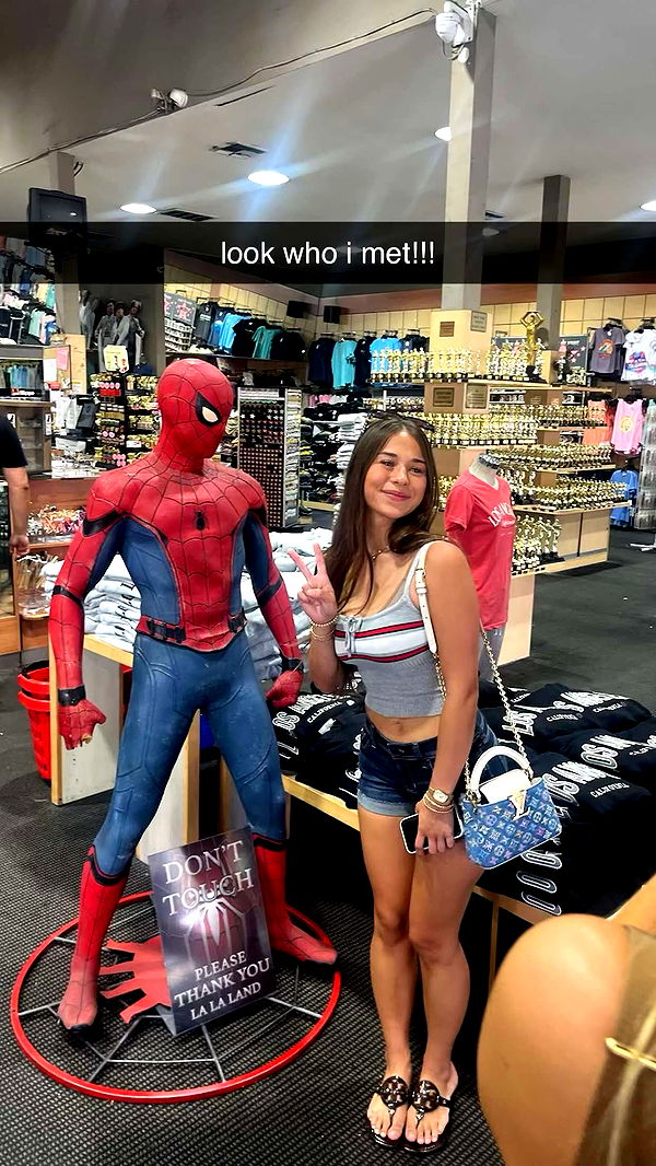 sophieraiin image ~ Altpins