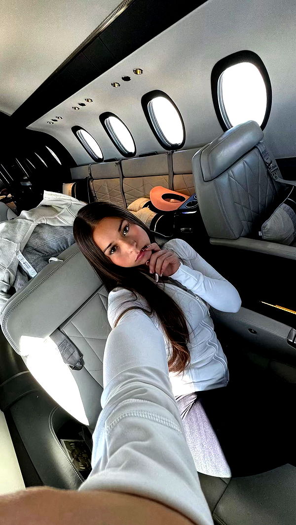 sophieraiin image ~ Altpins