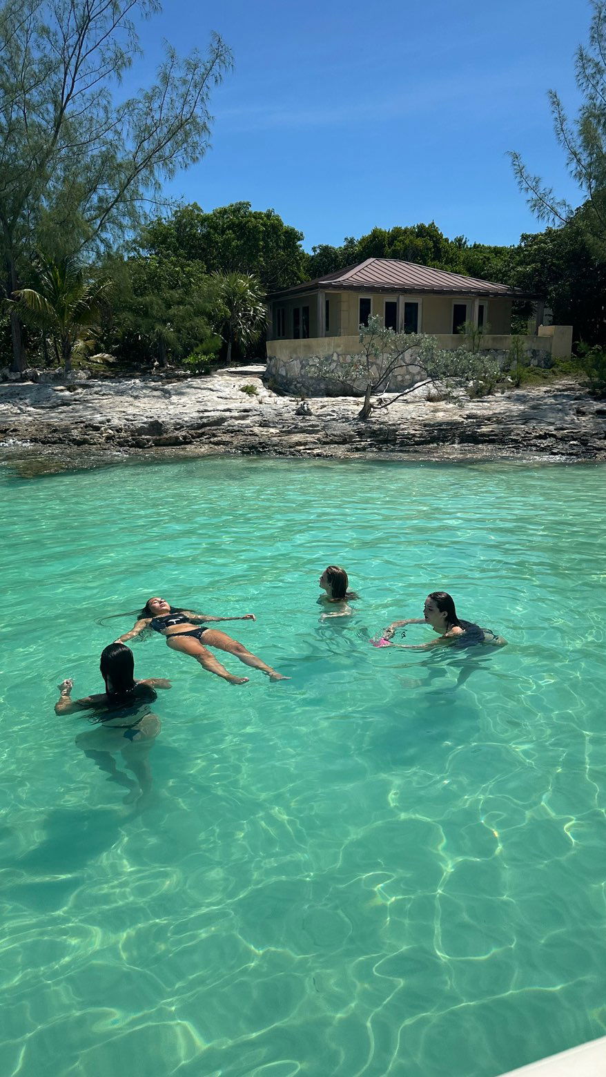 sophieraiin snapchat image archive image