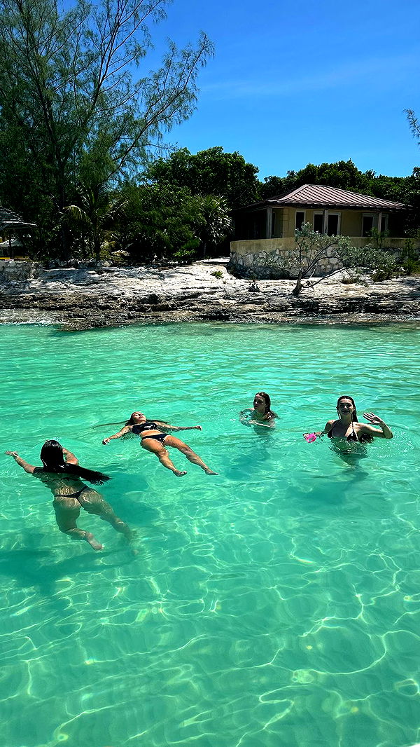 sophieraiin image ~ Altpins