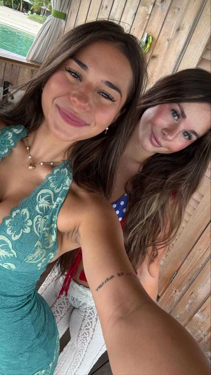 sophieraiin snapchat image archive image