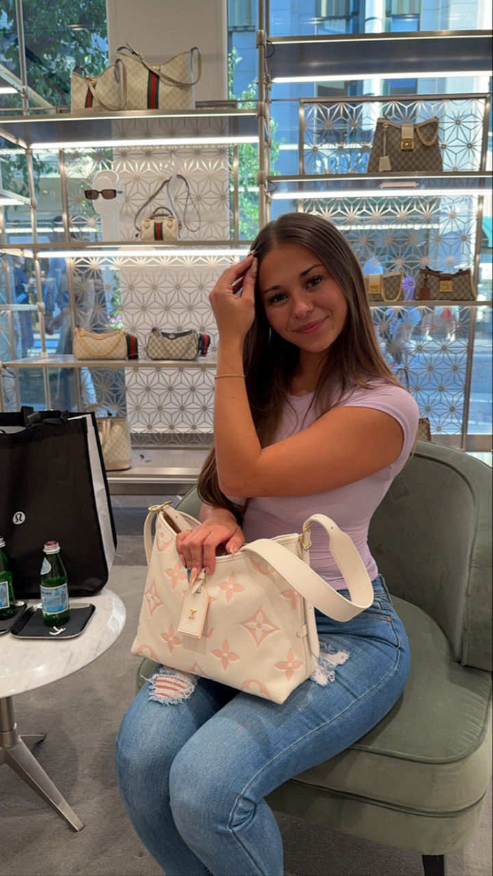 sophieraiin snapchat image archive image