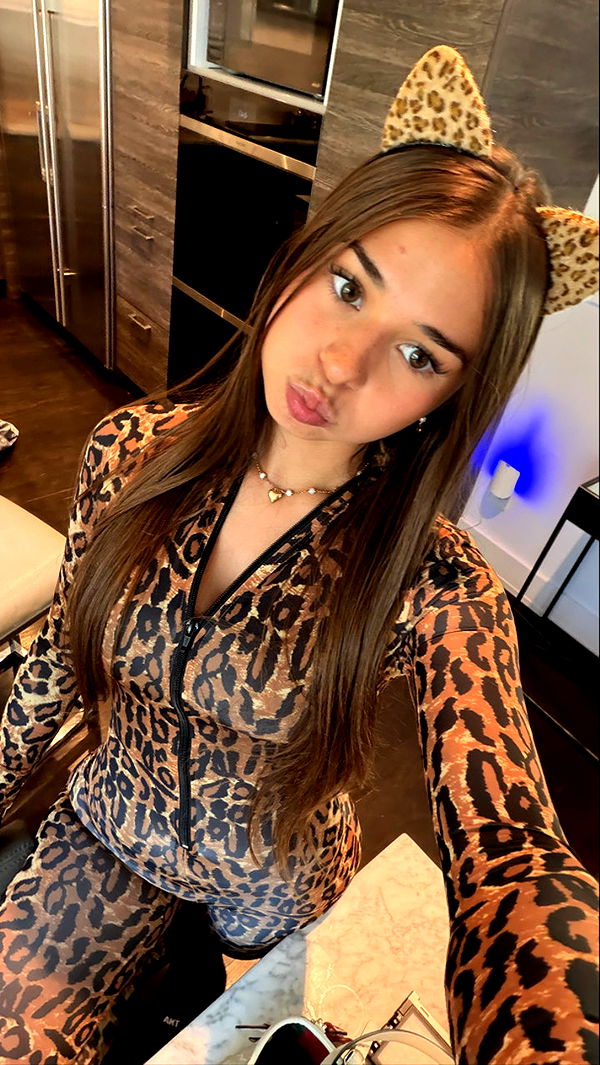 sophieraiin image ~ Altpins