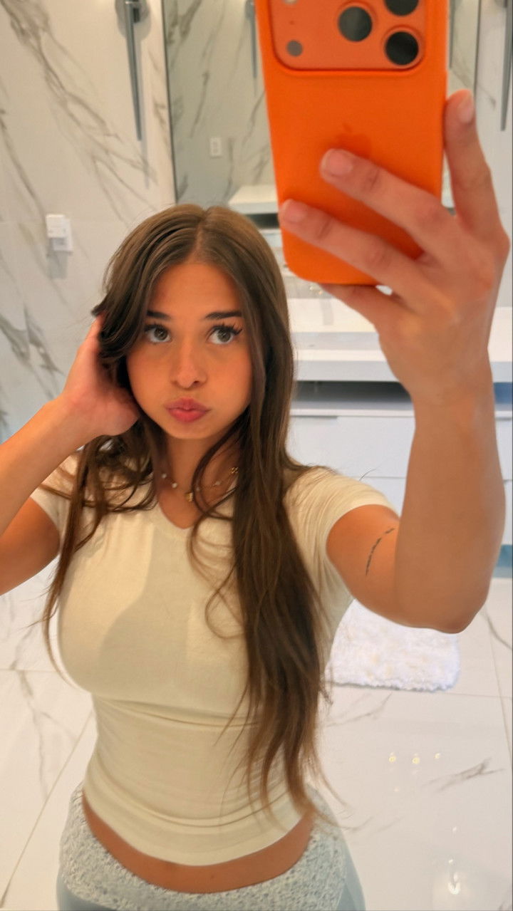 sophieraiin snapchat image archive image