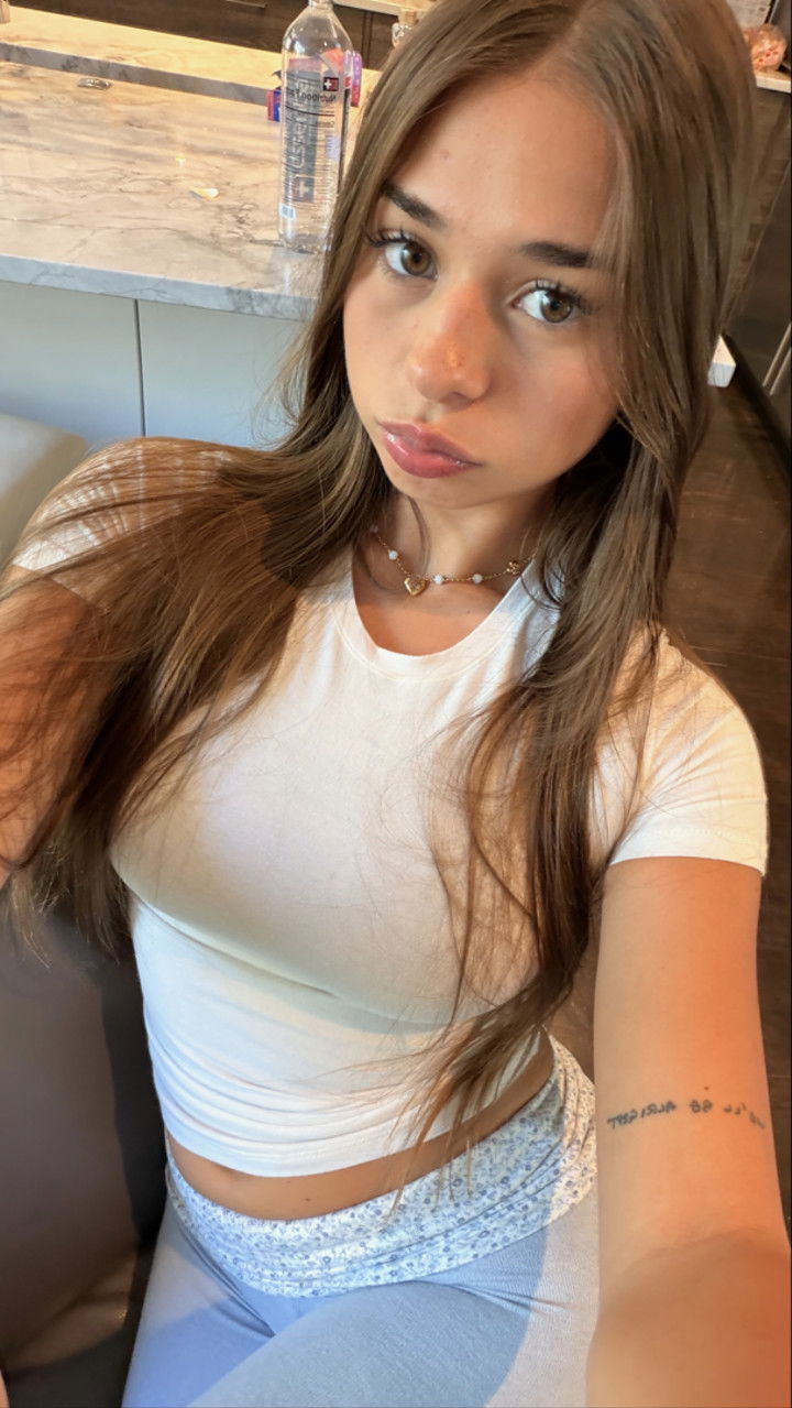 sophieraiin snapchat image archive image