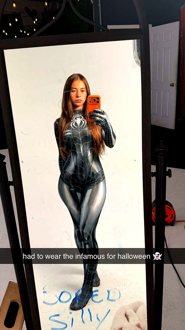 sophieraiin image ~ Altpins